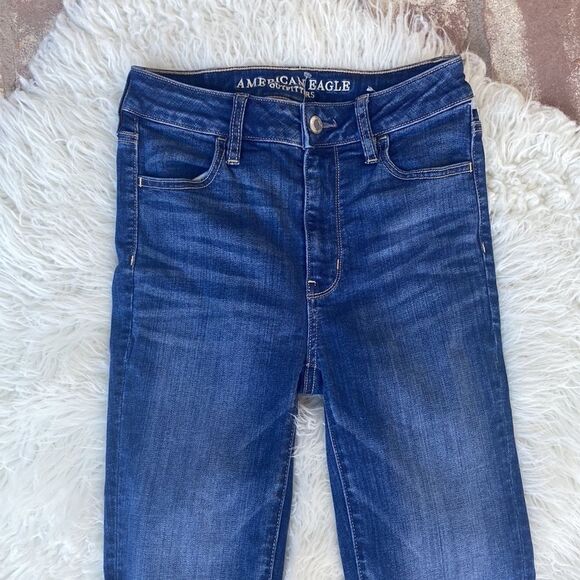 American Eagle Super Stretch Super Hi-Rise Jegging Size 0 - Picture 3 of 13